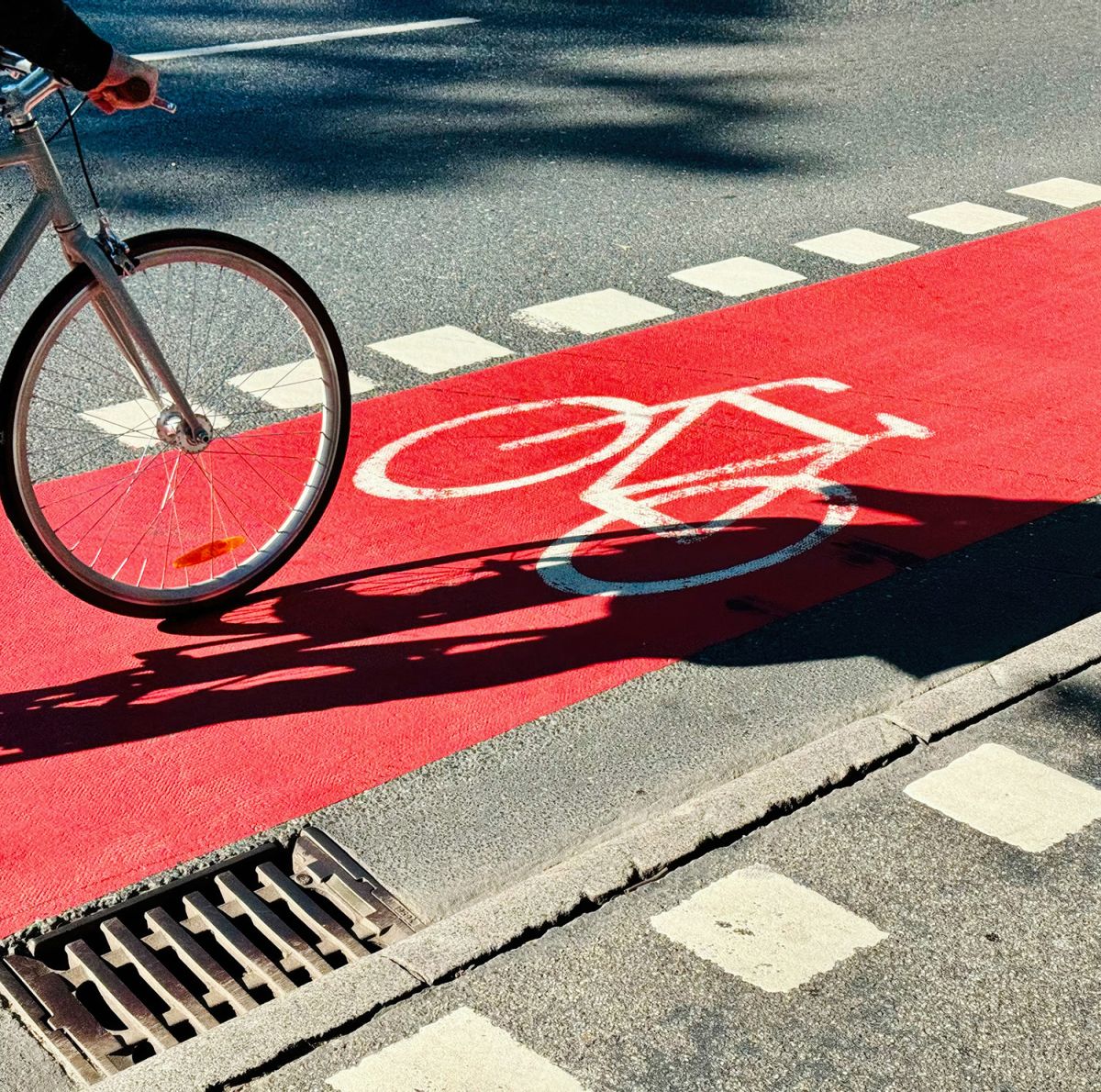 Roter Radweg Roter Radweg© Jarama / Shutterstock