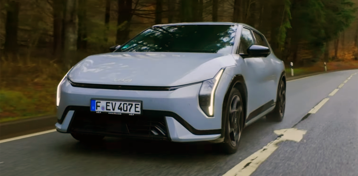 KIA EV4 AvD