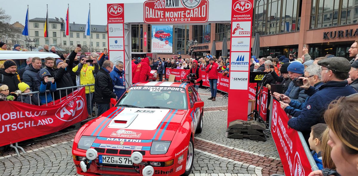 Start der Rallye Monte-Carlo Historique 2026 in Bad Homburg© AvD