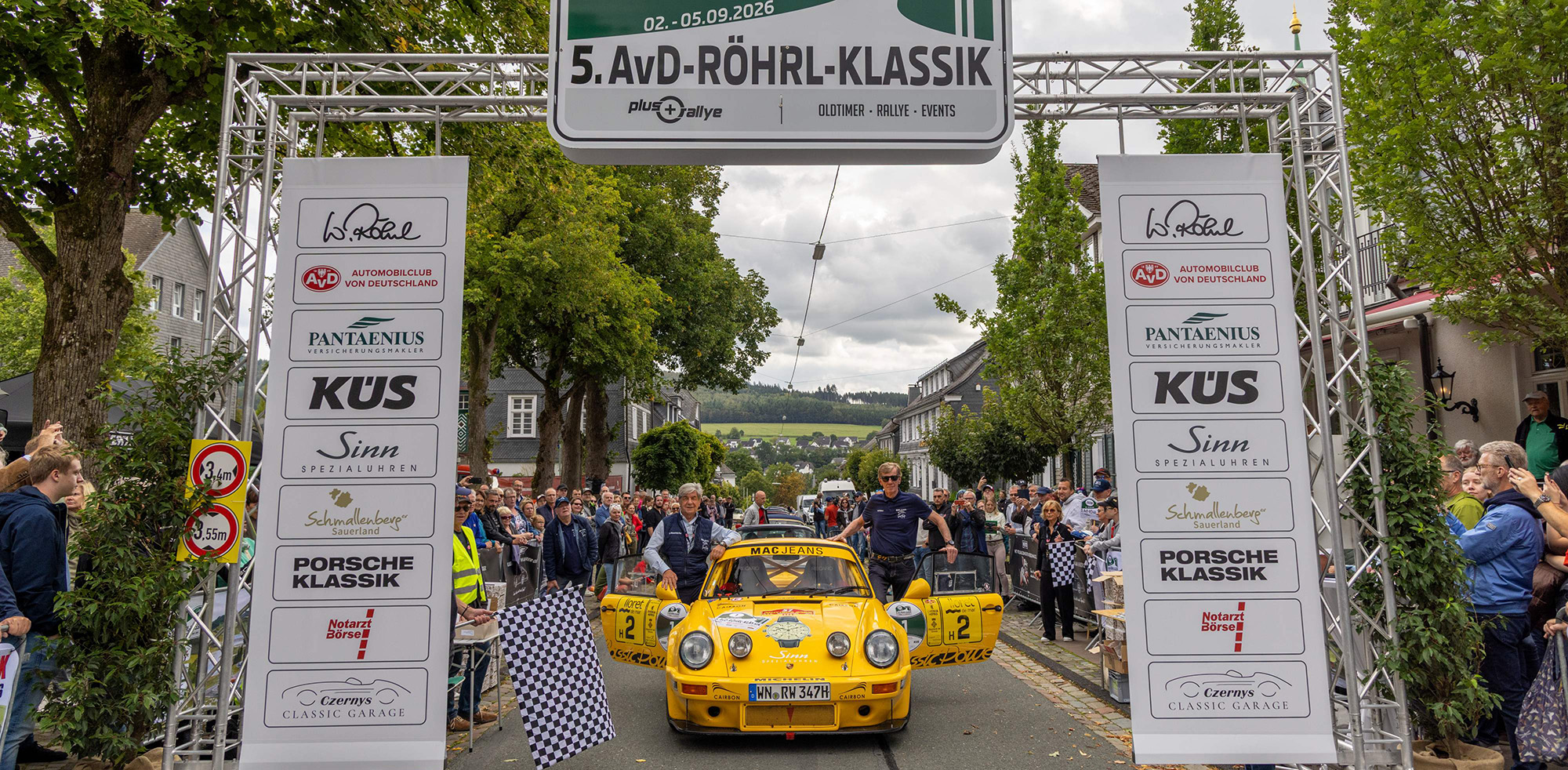 Zieleinlauf AvD-Röhrl-Klassik AvD-Röhrl-Klassik