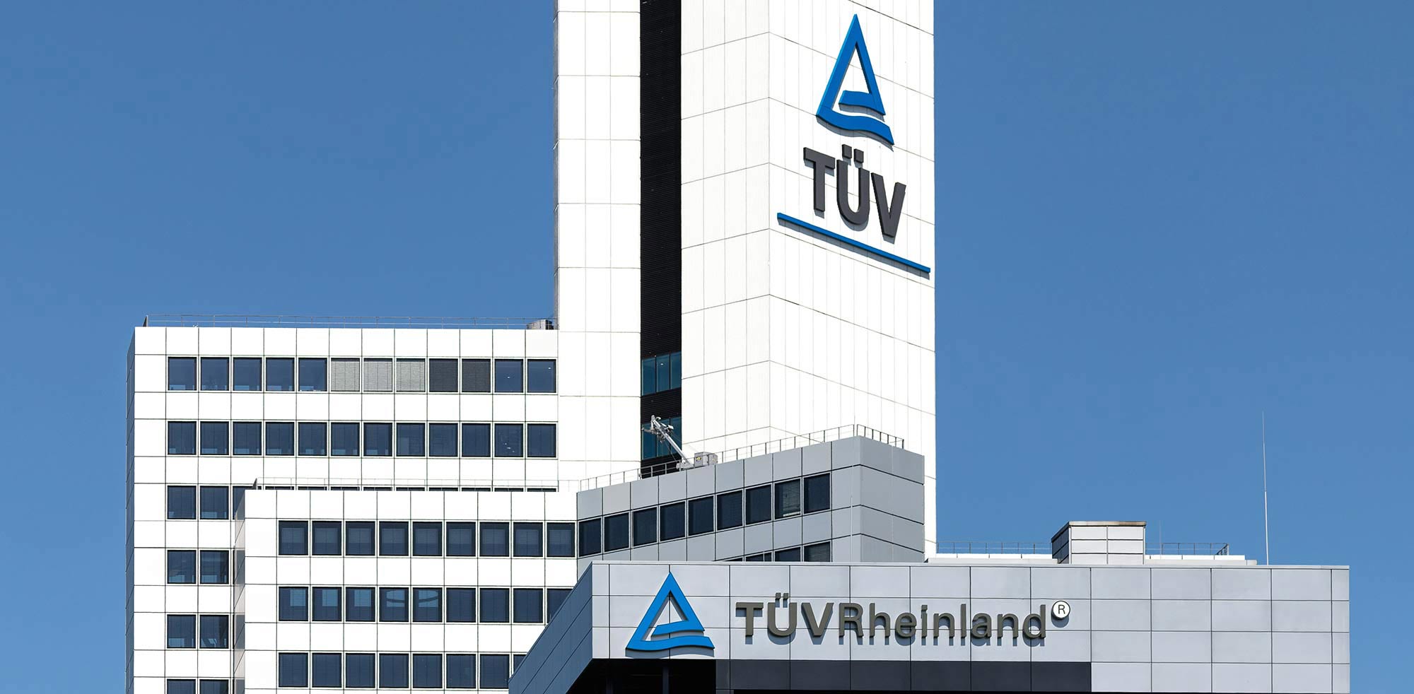 AvD Artikel - Geb&auml;ude von T&Uuml;V.