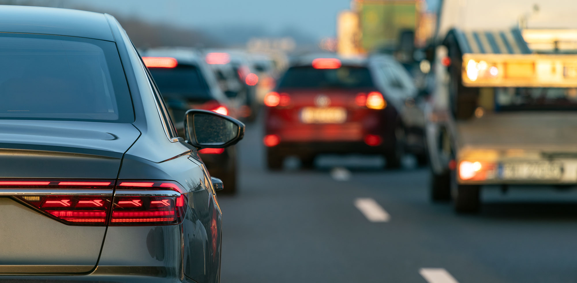 AvD Pressemeldung - Politik muss Bedürfnisse von Autofahrern berücksichtigenCopyright (c) 2024 Canetti/Shutterstock. No use without permission. (Photographer)
