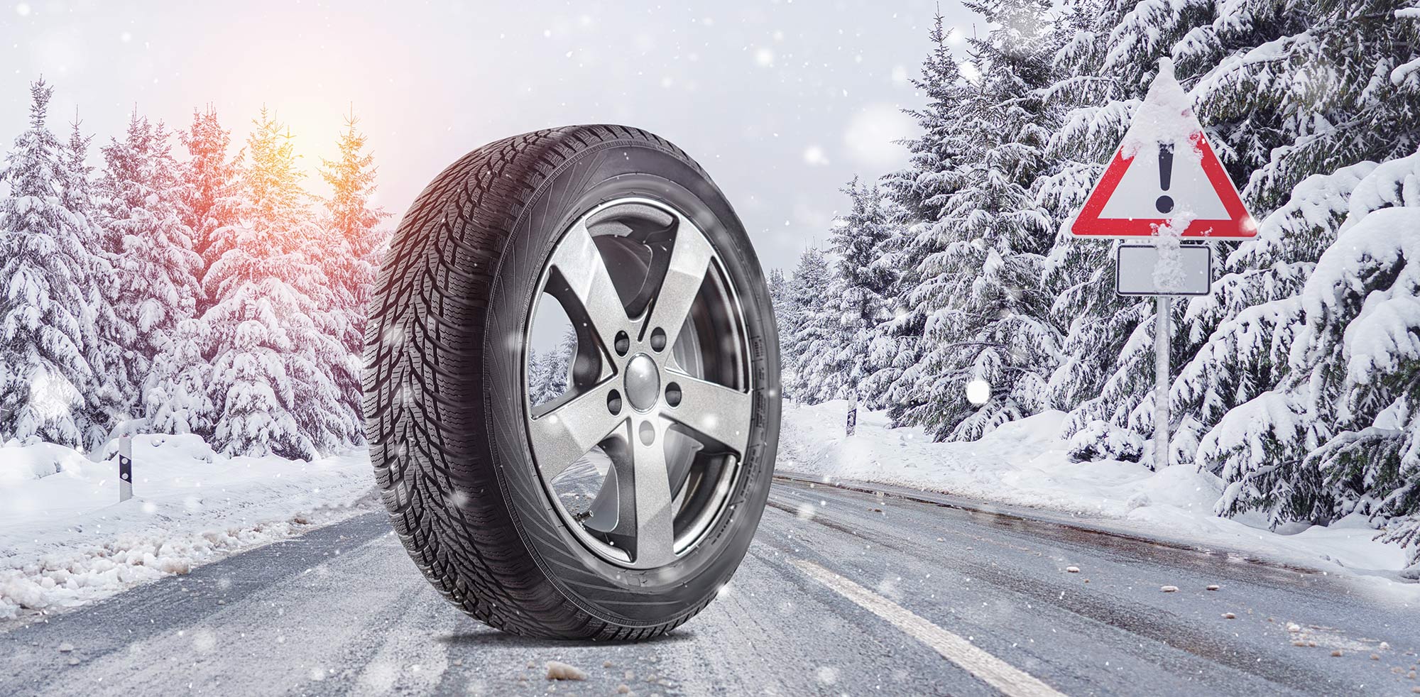 AvD Pressemeldung - Saisonstart in die kalte Jahreszeit: Jetzt Kauf von Winterreifen planenCopyright (c) 2022 Igor Link/Shutterstock. No use without permission. (Photographer)