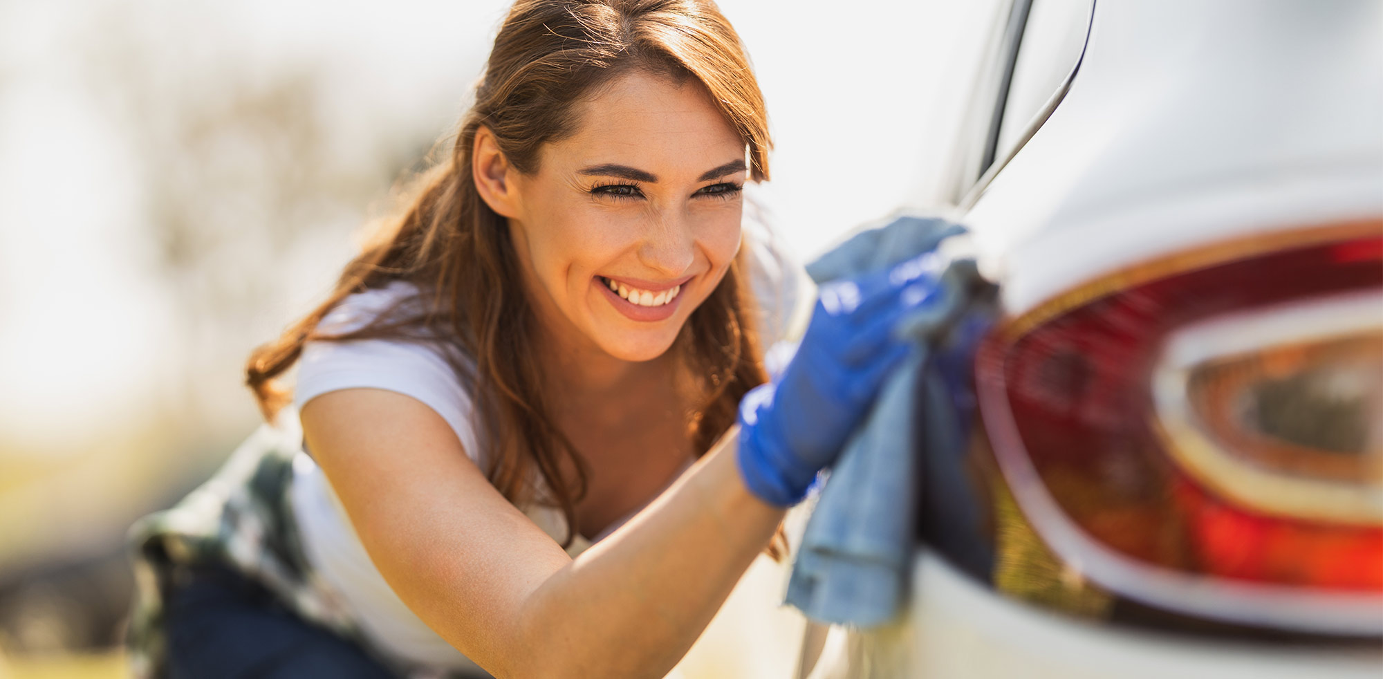 AvD Pressemeldung - AvD gibt Tipps für den Auto-FrühjahrsputzCopyright (c) 2023 MilanMarkovic78/Shutterstock. No use without permission. (Photographer)